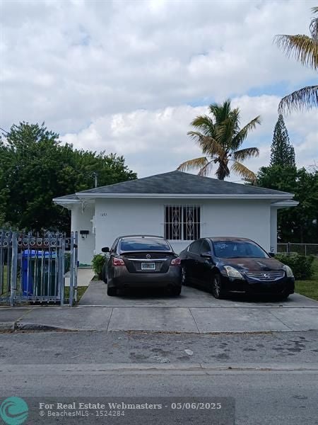 1371 Nw 51st Ter, Miami