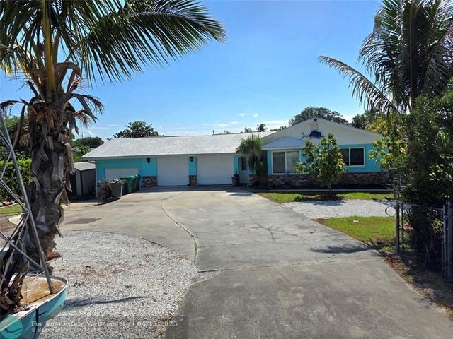 1 of 33 - 3112 Se 34th Ave, Okeechobee, FL