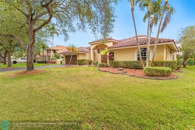 2 of 52 - 4841 Nw 104th Ln, Coral Springs, FL
