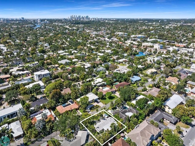 4 of 41 - 2709 Ne 30th St, Fort Lauderdale, FL