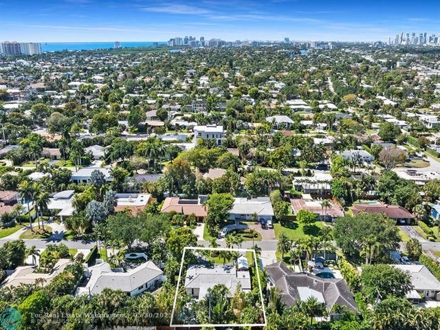 5 of 41 - 2709 Ne 30th St, Fort Lauderdale, FL