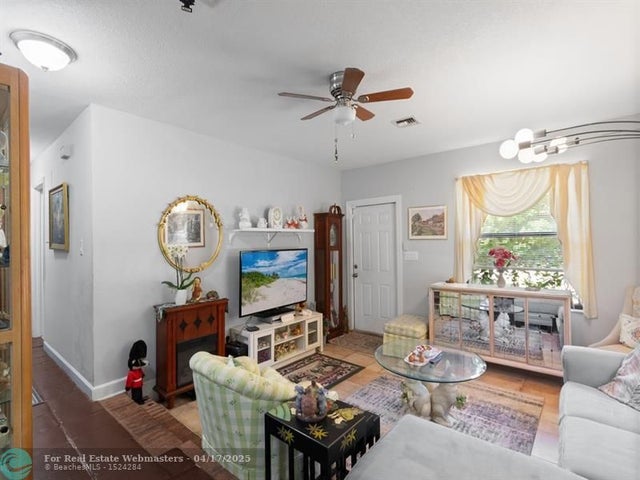 3 of 21 - 1306 23rd Ave, Vero Beach, FL