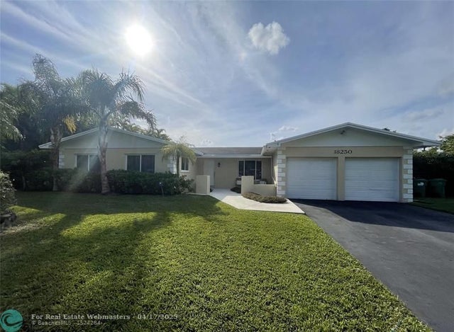 2 of 26 - 18250 Sw 88th Pl, Palmetto Bay, FL