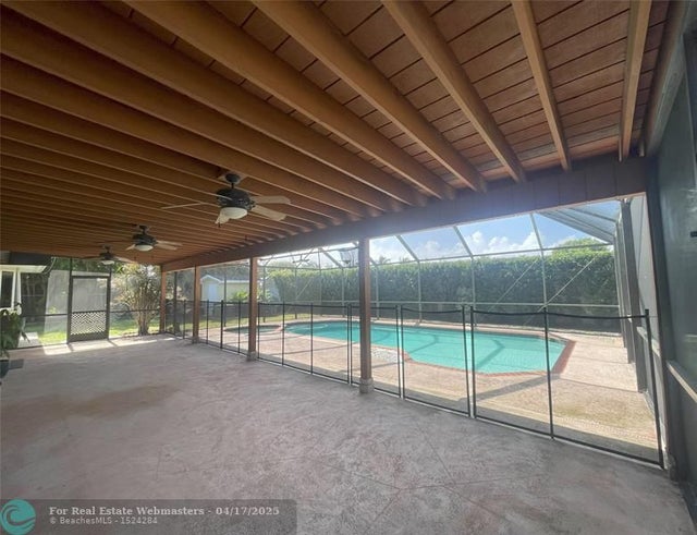 4 of 26 - 18250 Sw 88th Pl, Palmetto Bay, FL