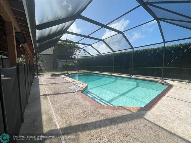 5 of 26 - 18250 Sw 88th Pl, Palmetto Bay, FL