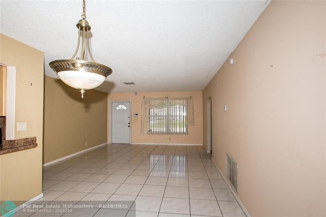 2 of 17 - 6600 Liberty St, Hollywood, FL