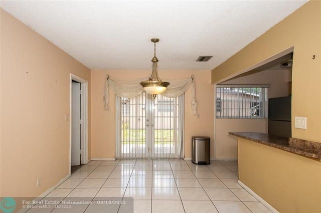 5 of 17 - 6600 Liberty St, Hollywood, FL