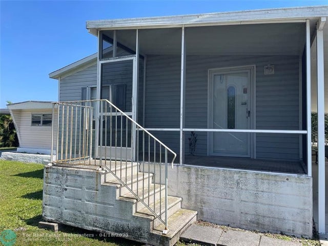 2 of 14 - 8540 Sw 23rd Pl, Davie, FL