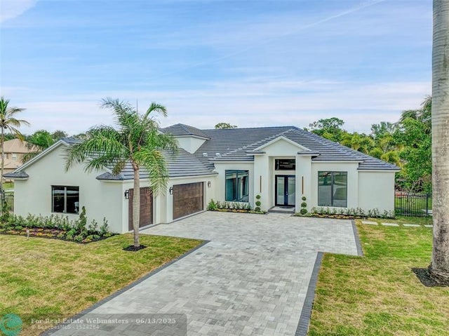 1 of 36 - 4576 Hunting Trl, Lake Worth, FL
