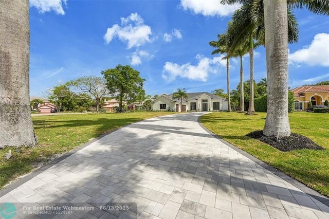 3 of 36 - 4576 Hunting Trl, Lake Worth, FL