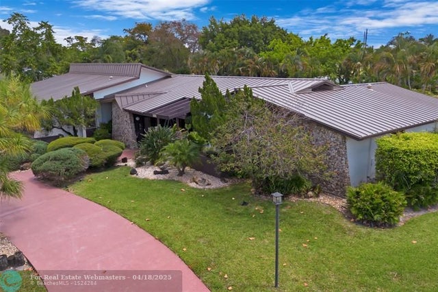 1 of 74 - 5200 Woodlands Bl, Tamarac, FL