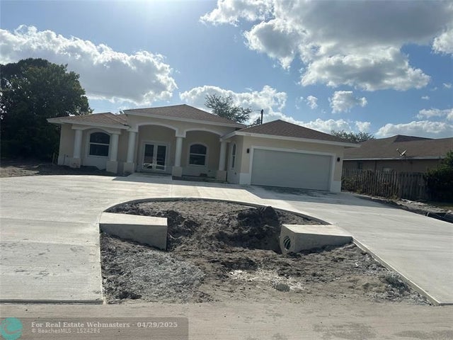 1 of 35 - 1908 Sw Americana St, Port St. Lucie, FL