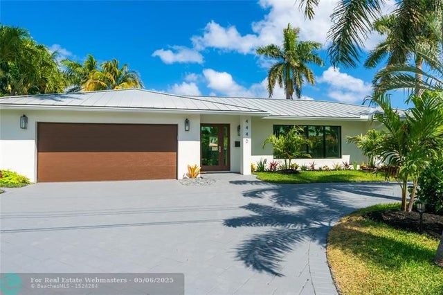 2 of 57 - 4440 Ne 26th Ave, Lighthouse Point, FL