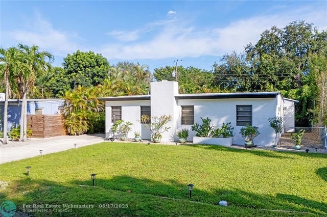 2 of 37 - 1717 Sw 14th St, Fort Lauderdale, FL