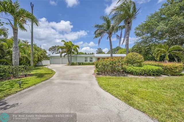 2 of 63 - 365 Nw 35th St, Boca Raton, FL