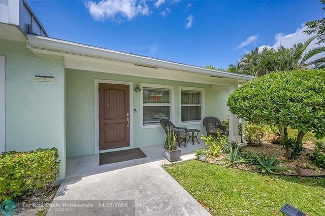 4 of 63 - 365 Nw 35th St, Boca Raton, FL