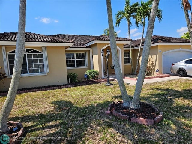 3 of 19 - 15518 Sw 168th Ter, Miami, FL