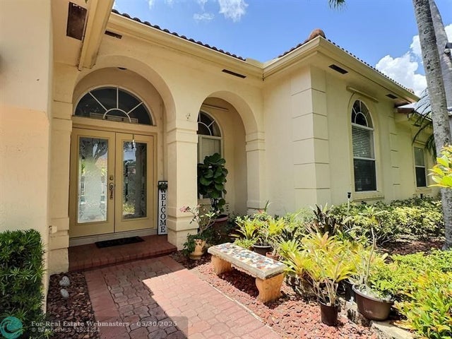 2 of 41 - 10370 Nw 52nd St, Coral Springs, FL