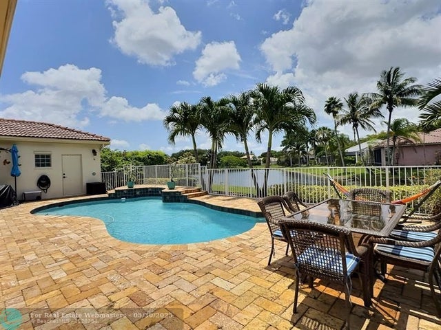 5 of 41 - 10370 Nw 52nd St, Coral Springs, FL