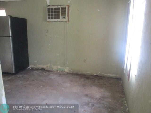 3 of 12 - 1770 Nw 25th Ave, Fort Lauderdale, FL