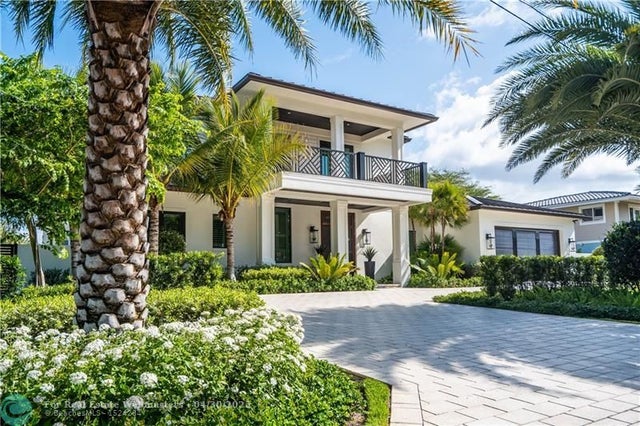 1 of 85 - 2349 Ne 24th St, Lighthouse Point, FL