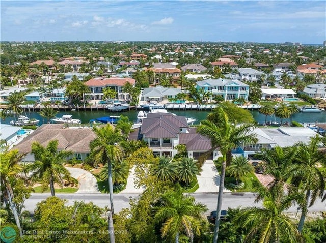 3 of 85 - 2349 Ne 24th St, Lighthouse Point, FL