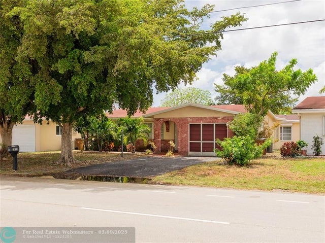 3 of 26 - 1610 Nw 49th Ct, Deerfield Beach, FL