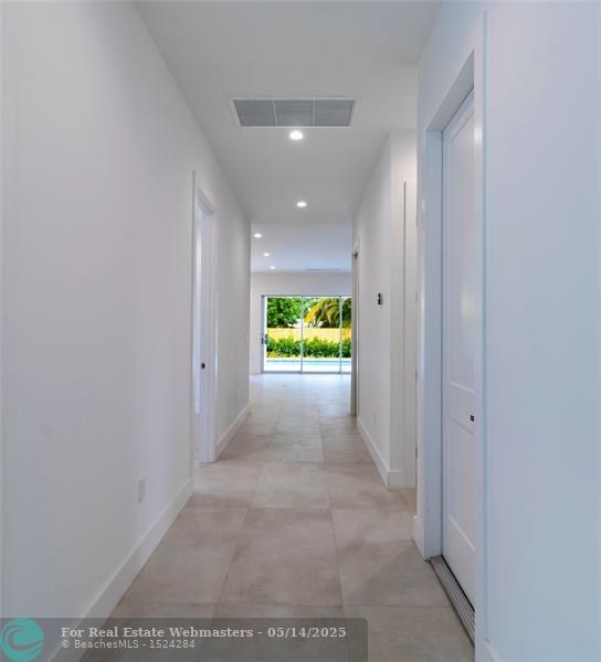 4 of 40 - 1119 Sw 18th St, Fort Lauderdale, FL