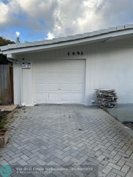 2 of 16 - 1951 Ne 28th Ct, Lighthouse Point, FL