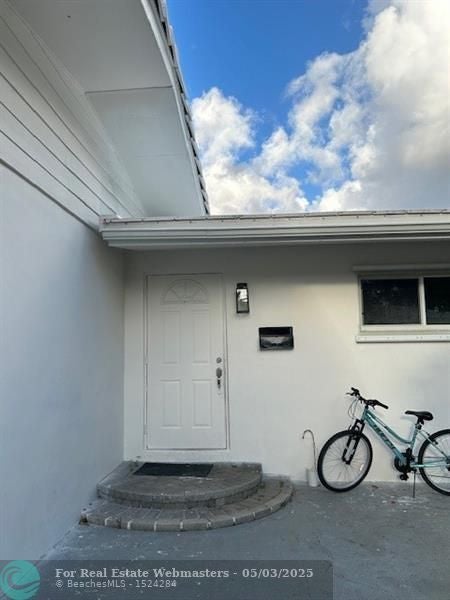 3 of 16 - 1951 Ne 28th Ct, Lighthouse Point, FL