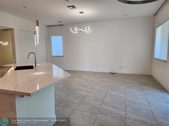 5 of 14 - 10865 Oceano Way, Parkland, FL