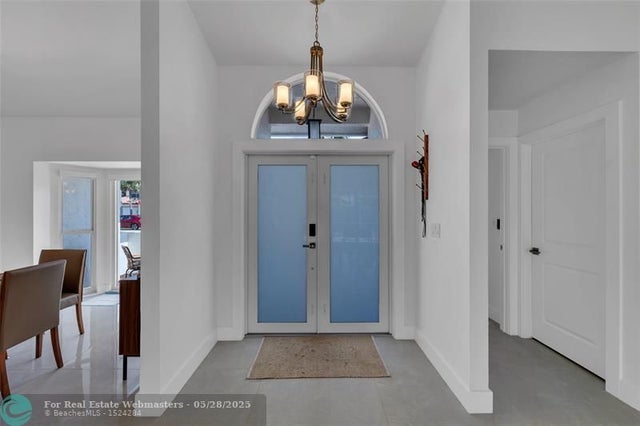 5 of 54 - 9585 Carousel Cir S, Boca Raton, FL