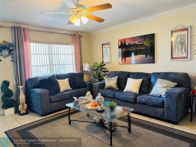 2 of 9 - 8511 Nw 59 Street, Tamarac, FL