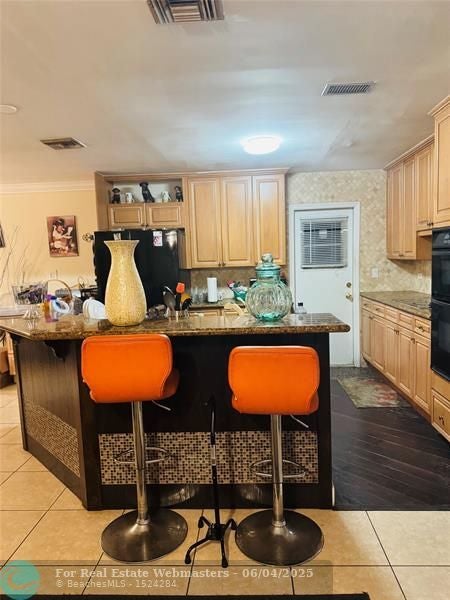 3 of 9 - 8511 Nw 59 Street, Tamarac, FL
