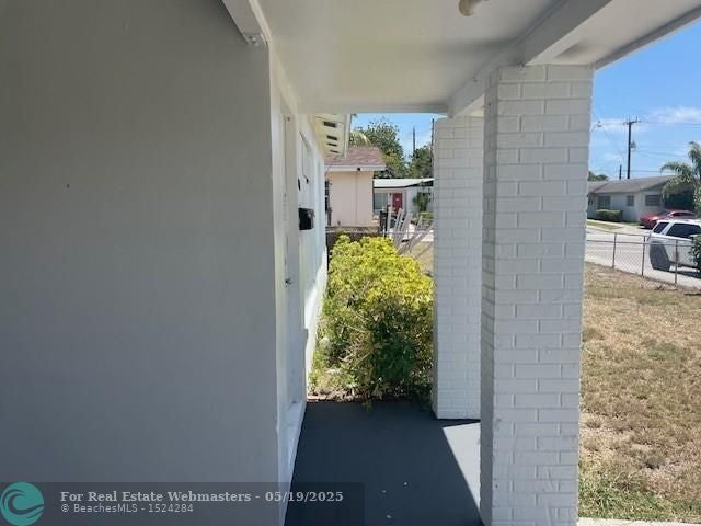 4 of 18 - 1104 W 24th St, Riviera Beach, FL
