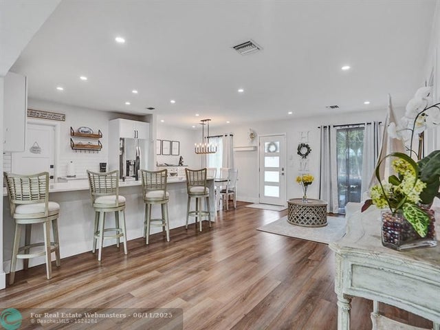 3 of 61 - 801 Se 9th Ave, Deerfield Beach, FL
