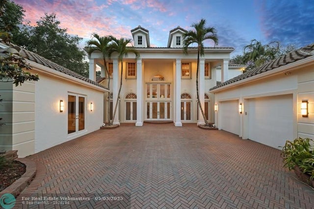 2 of 88 - 2753 W Stonebrook Cir, Davie, FL
