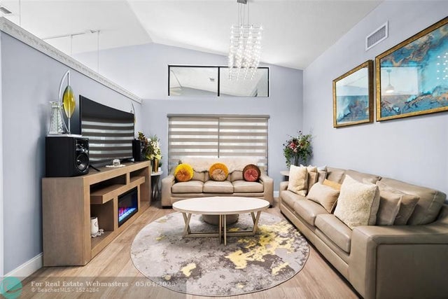 3 of 47 - 21041 Woodspring Ave, Boca Raton, FL