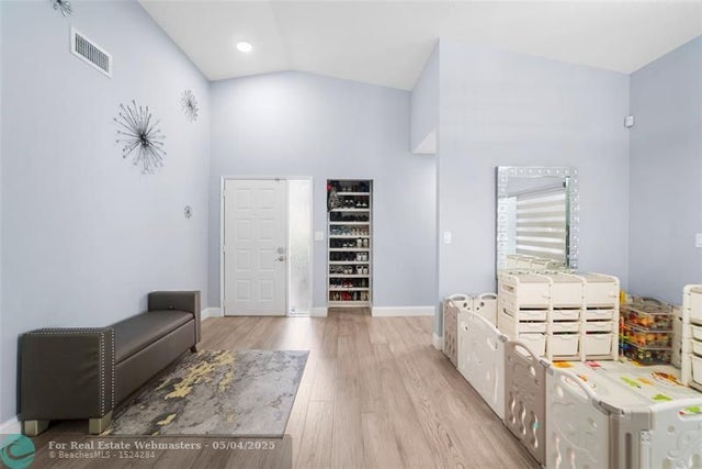 5 of 47 - 21041 Woodspring Ave, Boca Raton, FL