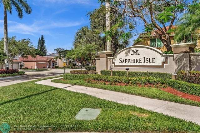3 of 41 - 16727 Sapphire Isle, Weston, FL