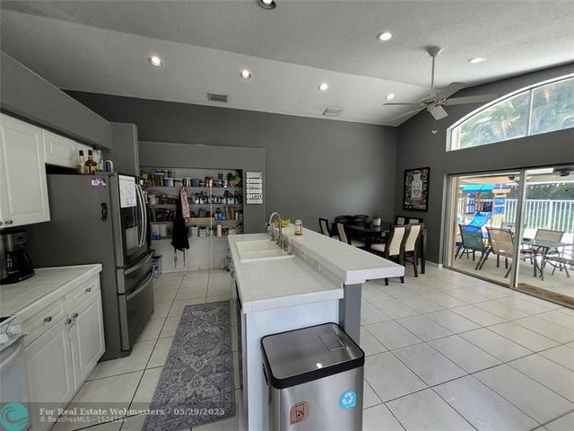 2 of 67 - 6416 Barton Creek Cir, Lake Worth, FL