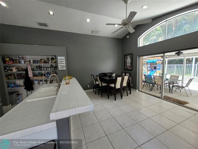 4 of 67 - 6416 Barton Creek Cir, Lake Worth, FL