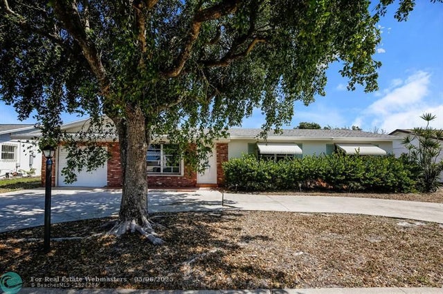 1 of 21 - 2607 Bahia Rd, West Palm Beach, FL