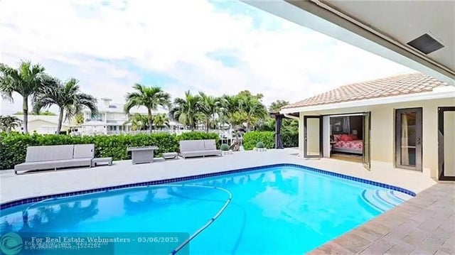 2 of 22 - 4041 Ne 34th Avenue, Fort Lauderdale, FL