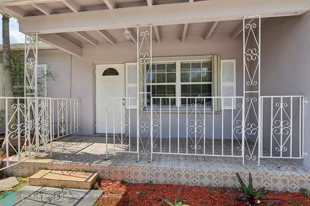 5 of 33 - 1531 17th Ave, Lake Worth, FL
