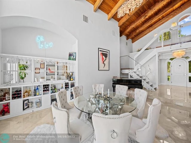 3 of 47 - 2411 Desota Dr, Fort Lauderdale, FL