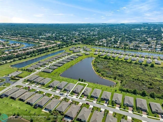 5 of 31 - 2158 Hawk River Dr, Vero Beach, FL