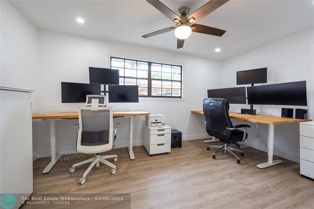 4 of 45 - 1749 Se 9th Street, Fort Lauderdale, FL