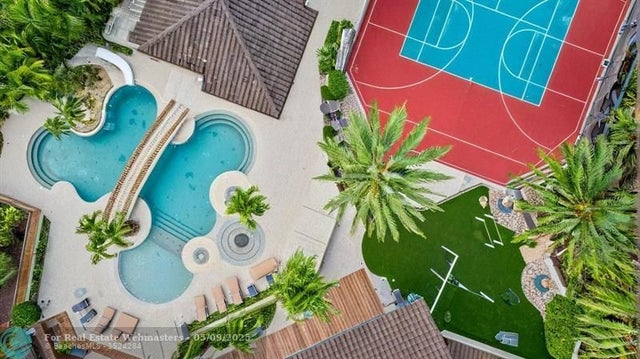 2 of 24 - 3100 Ne 46th St, Lighthouse Point, FL