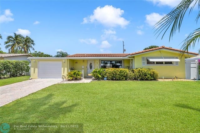 5 of 32 - 1961 Ne 31st St, Lighthouse Point, FL